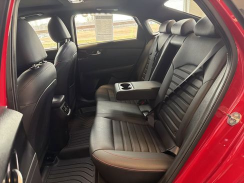 Used 2024 Kia Forte GT w/ GT2 Package image 12