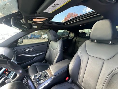 Used 2020 BMW 330i xDrive Sedan w/ Convenience Package AWD/4WD image 11