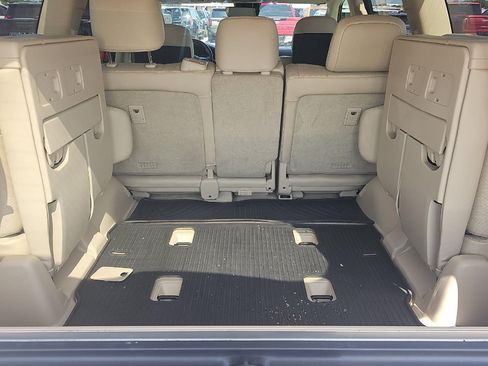 Used 2018 Lexus LX 570 4WD w/ Luxury Package image 9