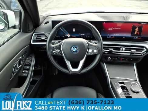 Used 2023 BMW 330e image 7