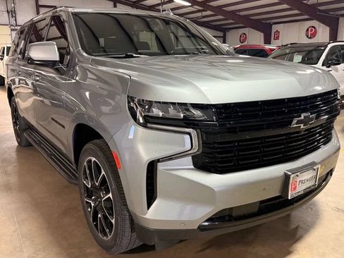 Used 2023 Chevrolet Suburban RST w/ Sport Performance Package AWD/4WD image 1