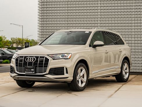 Certified 2023 Audi Q7 2.0T Premium w/ Convenience Package AWD/4WD image 7