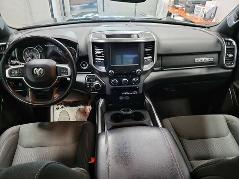 Used 2024 RAM 1500 Big Horn AWD/4WD image 3