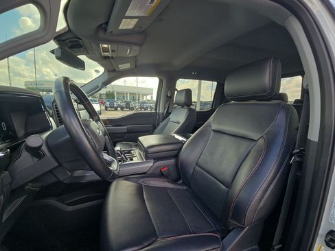 Used 2023 Ford F150 Lariat RWD image 17