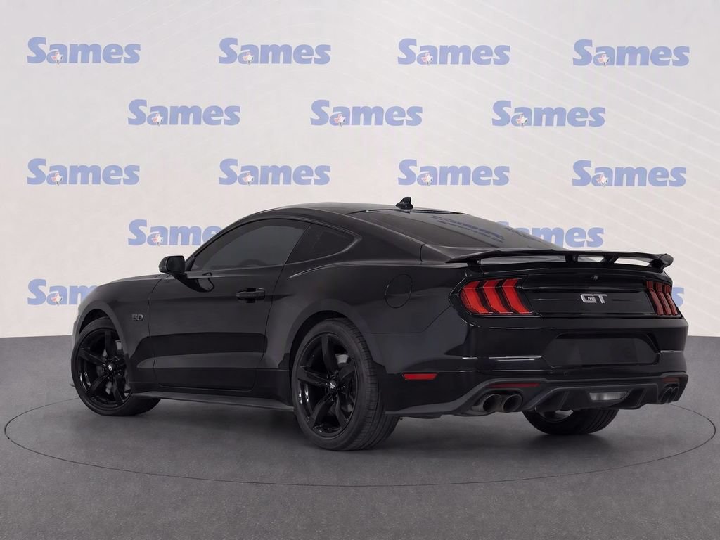 Used 2021 Ford Mustang GT Premium w/ GT Performance Package RWD image 4