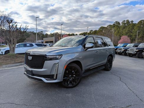 Used 2024 Cadillac Escalade Sport w/ LPO, ONYX Package image 1