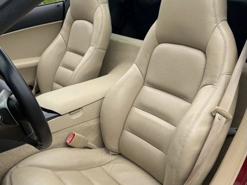 Used 2008 Chevrolet Corvette Coupe w/ Preferred Equipment Group RWD image 17