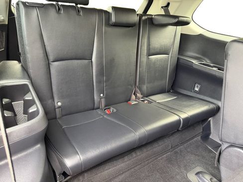 Used 2024 Toyota Grand Highlander AWD image 9