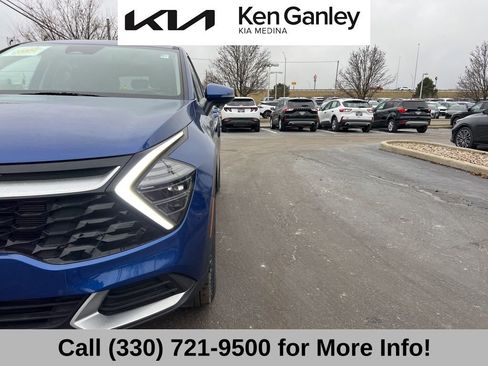 Certified 2025 Kia Sportage EX image 21