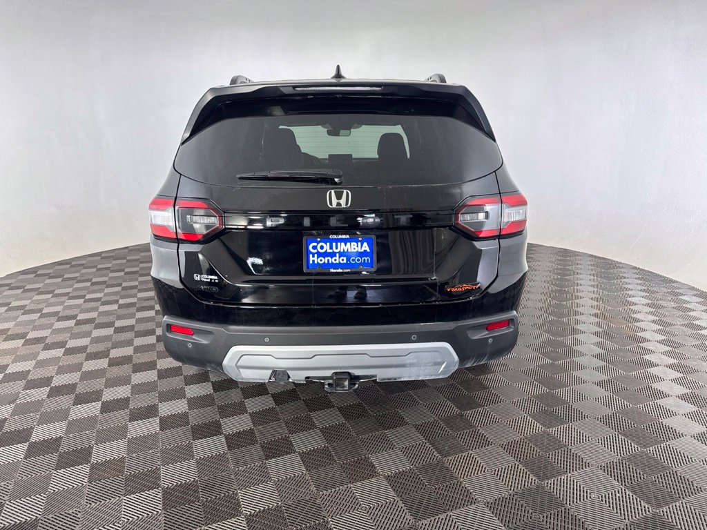 Used 2024 Honda Pilot TrailSport image 6