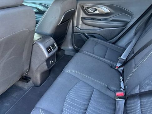 Used 2024 GMC Terrain SLE AWD/4WD image 14