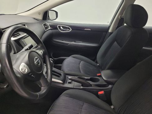Used 2019 Nissan Sentra SV w/ Special Edition Package FWD image 17