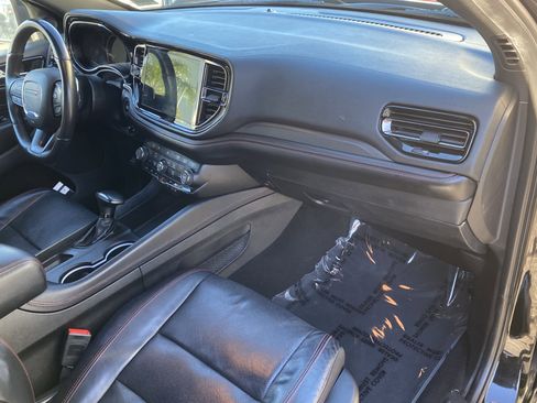 Used 2023 Dodge Durango GT image 10