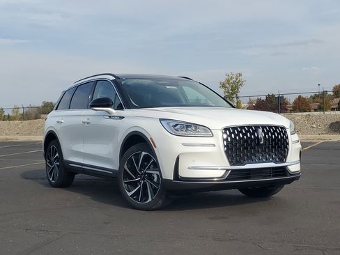 New 2026 Lincoln Corsair Reserve image 1