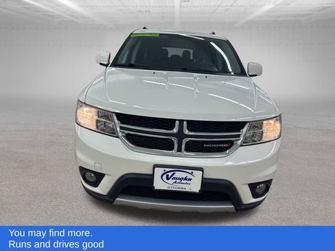Used 2014 Dodge Journey SXT w/ Flexible Seating Group image 5