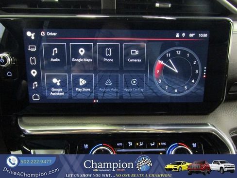 Used 2023 GMC Sierra 1500 Denali w/ Denali Reserve Package AWD/4WD image 6