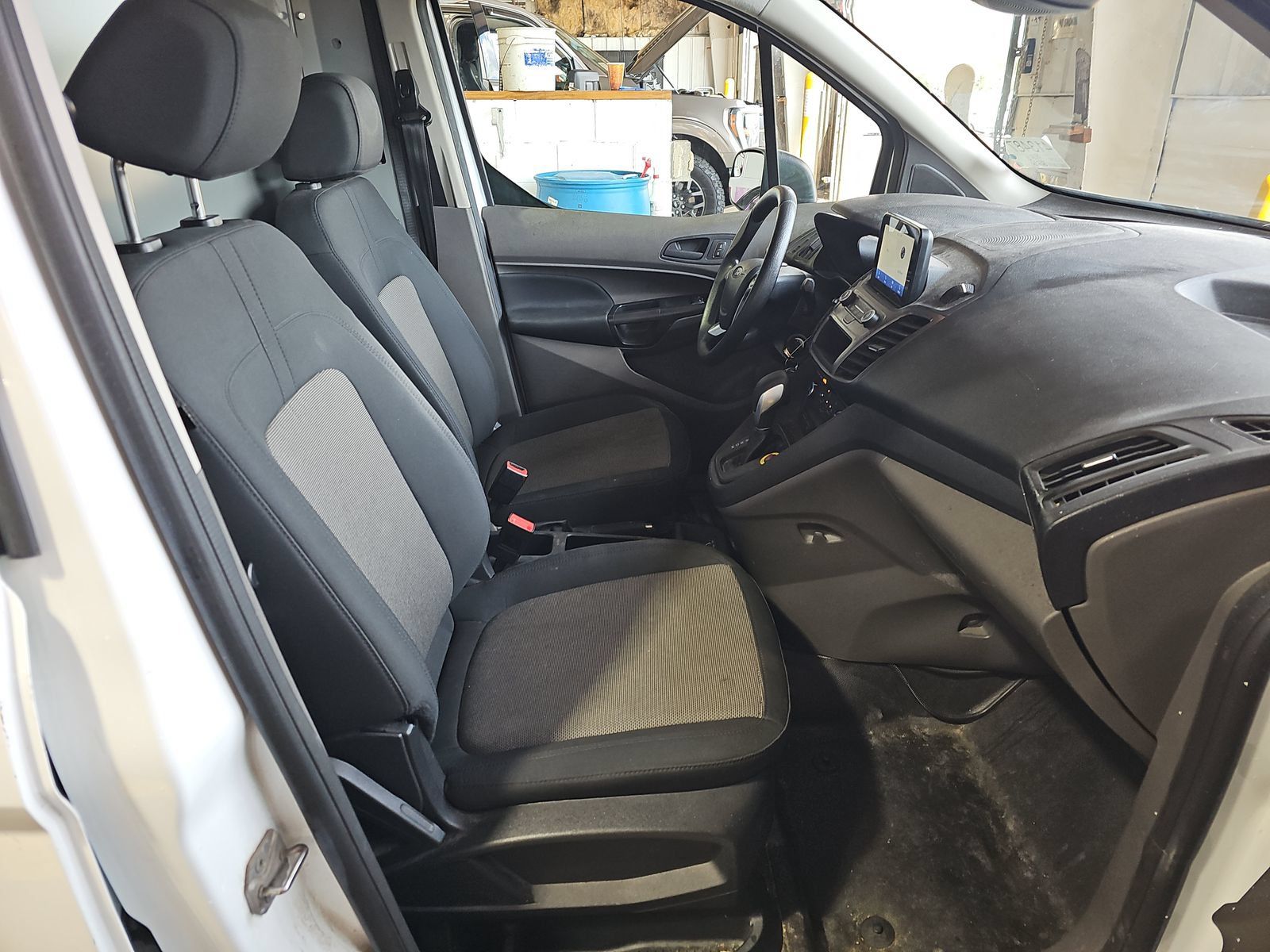 Used 2020 Ford Transit Connect XL FWD image 15