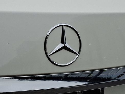 Certified 2022 Mercedes-Benz S 500 4MATIC image 29