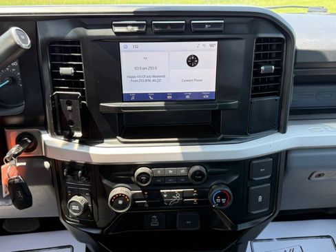 Used 2023 Ford F450 XL AWD/4WD image 11