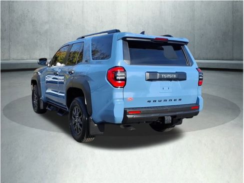 Certified 2025 Toyota 4Runner SR5 image 26