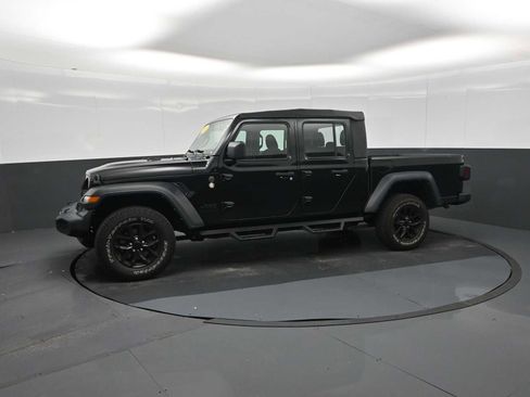 Used 2022 Jeep Gladiator Sport w/ Trailer Tow Package AWD/4WD image 4