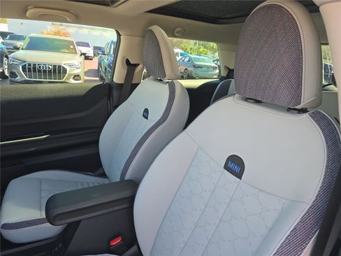 Used 2025 MINI Cooper S image 13