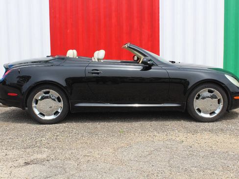 Used 2002 Lexus SC 430 Convertible image 6