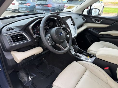 Used 2025 Subaru Ascent Limited AWD/4WD image 16