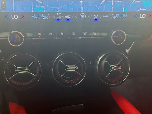 Used 2024 Chevrolet Blazer EV RS AWD/4WD image 23