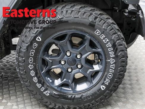 Used 2023 Jeep Wrangler Unlimited w/ 8.4" Radio Group image 31