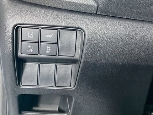 Used 2022 Honda CR-V EX-L image 11
