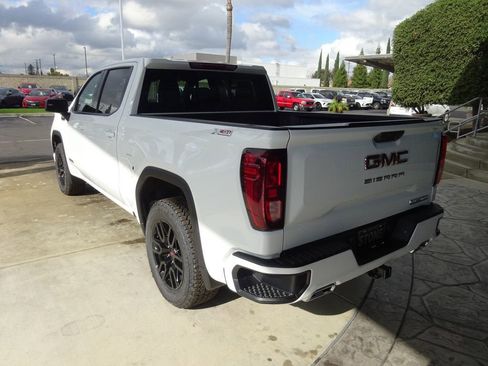 New 2026 GMC Sierra 1500 Elevation AWD/4WD image 5