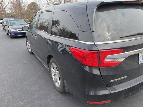 Used 2019 Honda Odyssey EX image 9