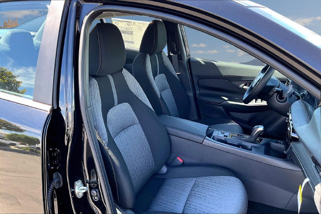 New 2027 Nissan Sentra SV FWD image 9