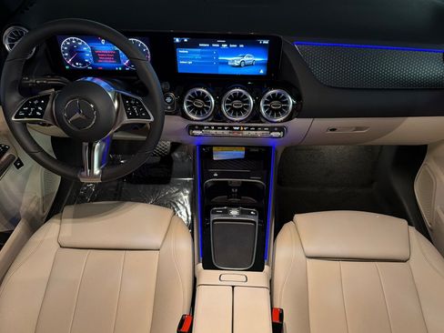 New 2026 Mercedes-Benz GLA 250 image 12