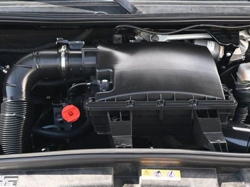 Used 2015 Mercedes-Benz Sprinter 2500 image 18