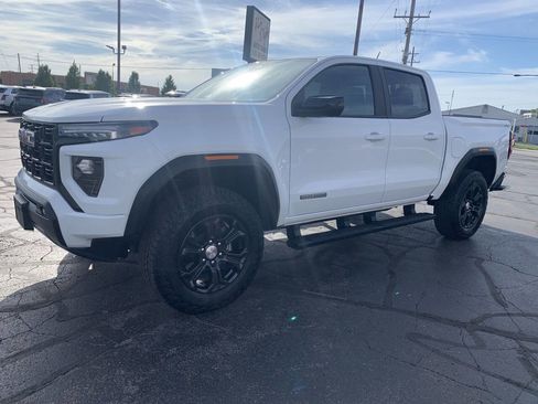 Used 2024 GMC Canyon Elevation w/ Convenience Package image 5