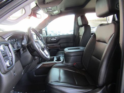 Used 2019 GMC Sierra 1500 SLT AWD/4WD image 8