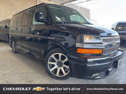 Used 2014 Chevrolet Express 1500 image 1
