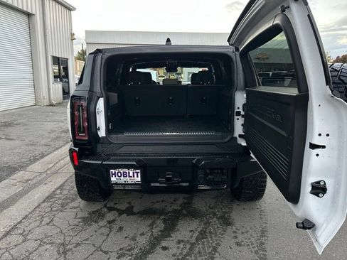 Used 2025 GMC Hummer EV 3X w/ Extreme Off-Road Package AWD/4WD image 23