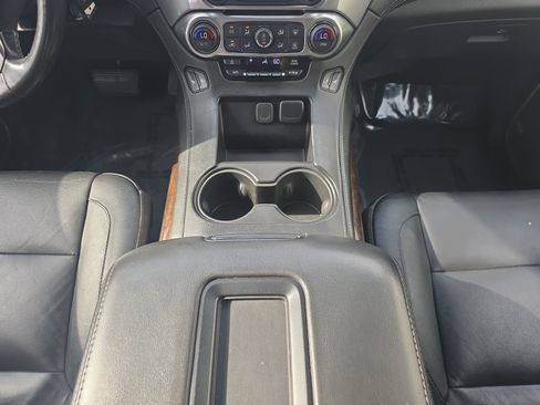 Used 2020 Chevrolet Tahoe LT AWD/4WD image 22