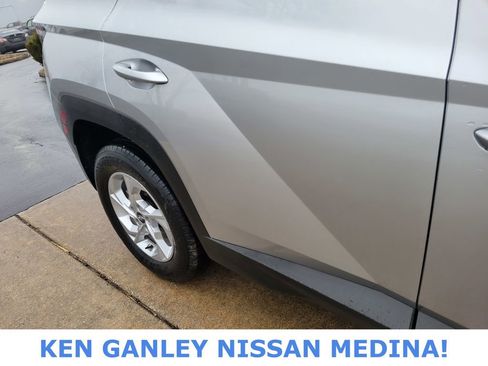 Used 2024 Hyundai Tucson SE image 14