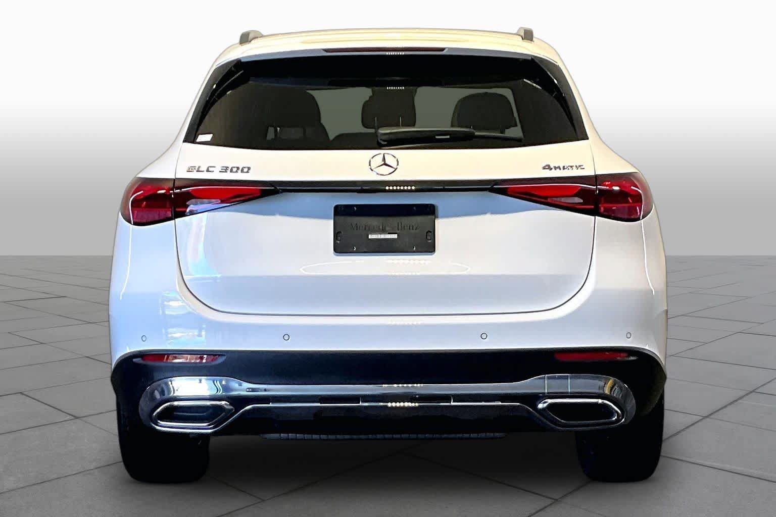 Certified 2026 Mercedes-Benz GLC 300 4MATIC image 5