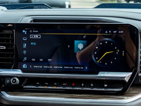 Used 2022 Chevrolet Silverado 1500 LT Trail Boss w/ LT Trail Boss Premium Package image 22