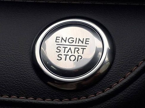 New 2026 Lincoln Nautilus Premier AWD/4WD image 14