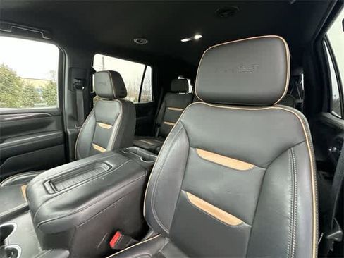 Used 2021 GMC Yukon AT4 image 16
