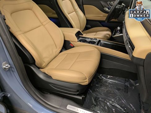 Used 2023 Lincoln Corsair Reserve w/ Equipment Group 201A AWD/4WD image 29