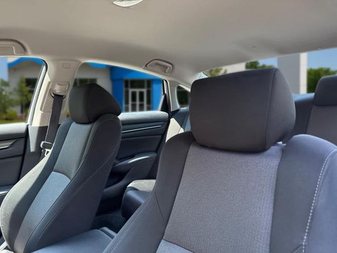 Used 2020 Honda Accord LX image 14