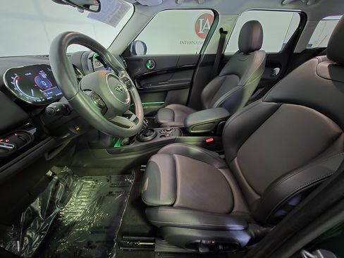 Used 2022 MINI Cooper Countryman S w/ Premium Package image 11