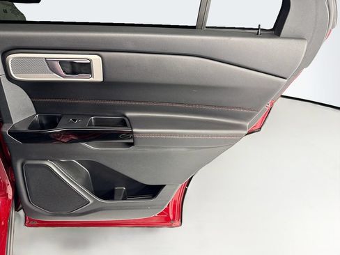 Used 2022 Ford Explorer ST-Line RWD image 26
